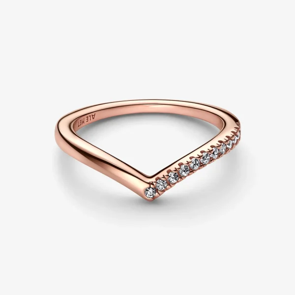 Foto de Anell Desig Meitat Brillant Foto de Anell Desig Meitat Brillant 182394C01 de pandora