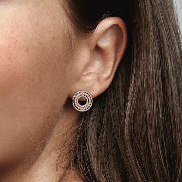 Foto de Arracades de botó Logo i Pavé en Dos Tons Pandora Signature Foto de Arracades de botó Logo i Pavé en Dos Tons Pandora Signature 282780C01 de pandora