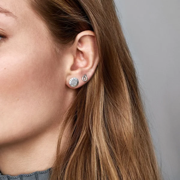 Foto de Arracades logo Pandora 290559CZ de pandora