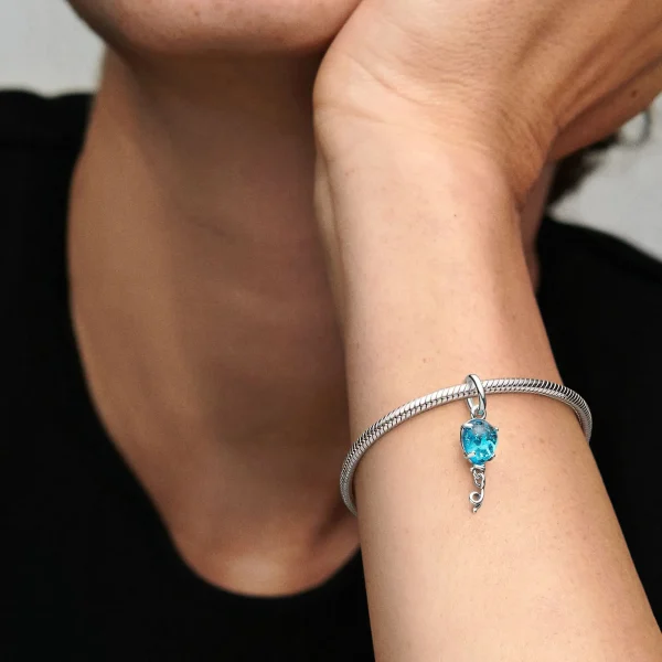 Foto de Charm Penjoll Globus Cristall de Murano Blau Foto de Charm Penjoll Globus Cristall de Murano Blau 792792C01 de pandora