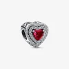 Foto de Charm Cor Nivellat Vermell Brillant 799218C02 de pandora